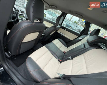 Черный Вольво В50, объемом двигателя 1.6 л и пробегом 230 тыс. км за 7999 $, фото 54 на Automoto.ua