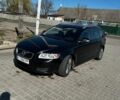 Черный Вольво В50, объемом двигателя 1.6 л и пробегом 295 тыс. км за 7500 $, фото 1 на Automoto.ua