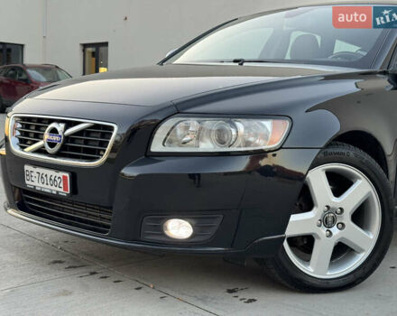 Черный Вольво В50, объемом двигателя 1.6 л и пробегом 235 тыс. км за 9350 $, фото 55 на Automoto.ua