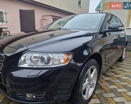 Чорний Вольво V50, об'ємом двигуна 1.6 л та пробігом 158 тис. км за 7500 $, фото 7 на Automoto.ua