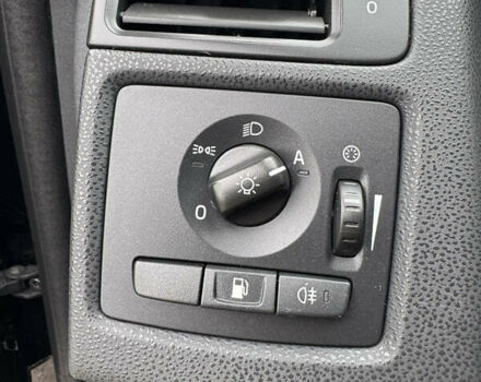 Черный Вольво В50, объемом двигателя 2 л и пробегом 200 тыс. км за 11300 $, фото 39 на Automoto.ua