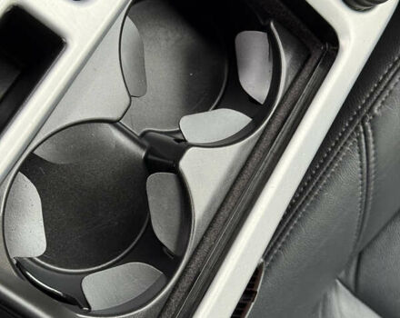 Черный Вольво В50, объемом двигателя 1.6 л и пробегом 244 тыс. км за 8850 $, фото 65 на Automoto.ua