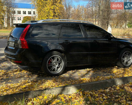 Черный Вольво В50, объемом двигателя 1.6 л и пробегом 255 тыс. км за 9200 $, фото 34 на Automoto.ua