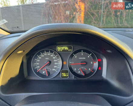 Черный Вольво В50, объемом двигателя 1.6 л и пробегом 259 тыс. км за 7800 $, фото 52 на Automoto.ua