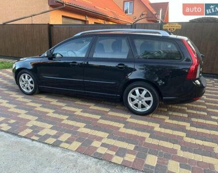 Черный Вольво В50, объемом двигателя 1.6 л и пробегом 237 тыс. км за 9100 $, фото 11 на Automoto.ua
