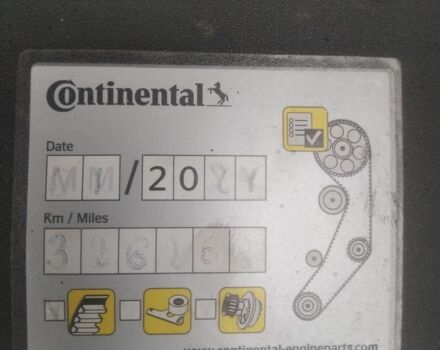 Черный Вольво В50, объемом двигателя 1.6 л и пробегом 350 тыс. км за 6400 $, фото 13 на Automoto.ua