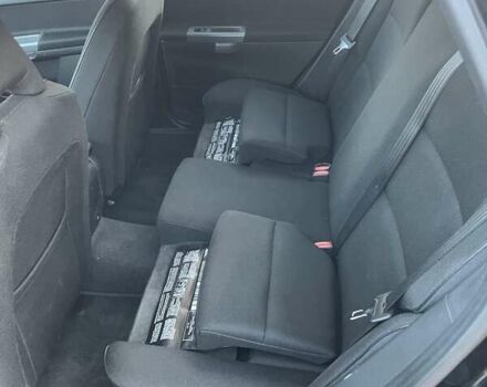 Черный Вольво В50, объемом двигателя 1.6 л и пробегом 237 тыс. км за 9100 $, фото 34 на Automoto.ua