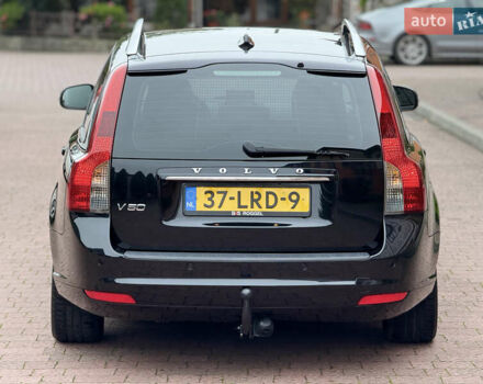 Черный Вольво В50, объемом двигателя 1.6 л и пробегом 244 тыс. км за 8850 $, фото 8 на Automoto.ua