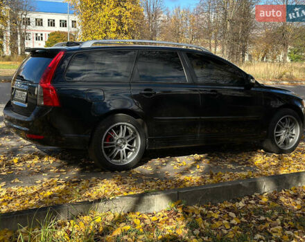 Черный Вольво В50, объемом двигателя 1.6 л и пробегом 255 тыс. км за 9200 $, фото 35 на Automoto.ua