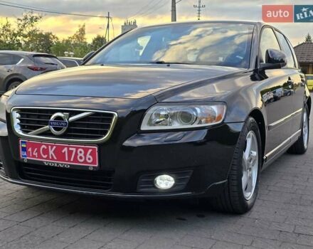 Чорний Вольво V50, об'ємом двигуна 1.6 л та пробігом 192 тис. км за 8799 $, фото 134 на Automoto.ua