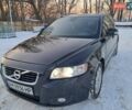 Черный Вольво В50, объемом двигателя 2 л и пробегом 300 тыс. км за 6999 $, фото 1 на Automoto.ua