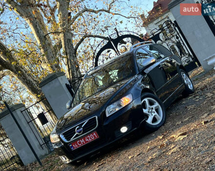 Черный Вольво В50, объемом двигателя 1.6 л и пробегом 228 тыс. км за 8999 $, фото 4 на Automoto.ua