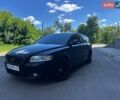 Черный Вольво В50, объемом двигателя 1.6 л и пробегом 300 тыс. км за 7350 $, фото 1 на Automoto.ua