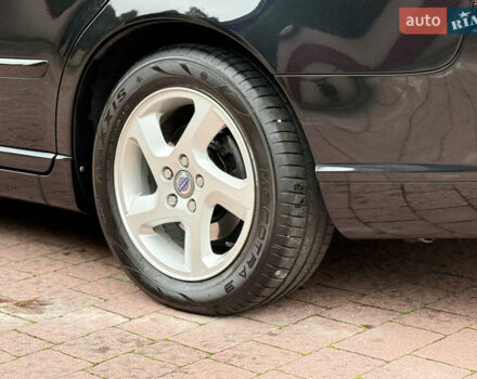 Черный Вольво В50, объемом двигателя 1.6 л и пробегом 244 тыс. км за 8850 $, фото 31 на Automoto.ua