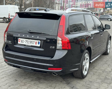 Черный Вольво В50, объемом двигателя 2 л и пробегом 167 тыс. км за 11700 $, фото 25 на Automoto.ua