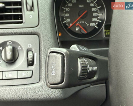 Черный Вольво В50, объемом двигателя 1.6 л и пробегом 244 тыс. км за 8850 $, фото 51 на Automoto.ua