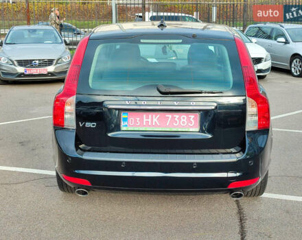 Черный Вольво В50, объемом двигателя 2 л и пробегом 200 тыс. км за 11300 $, фото 61 на Automoto.ua