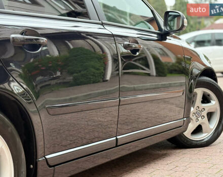 Черный Вольво В50, объемом двигателя 1.6 л и пробегом 244 тыс. км за 8850 $, фото 23 на Automoto.ua