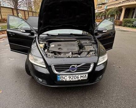 Черный Вольво В50, объемом двигателя 1.6 л и пробегом 320 тыс. км за 7800 $, фото 25 на Automoto.ua