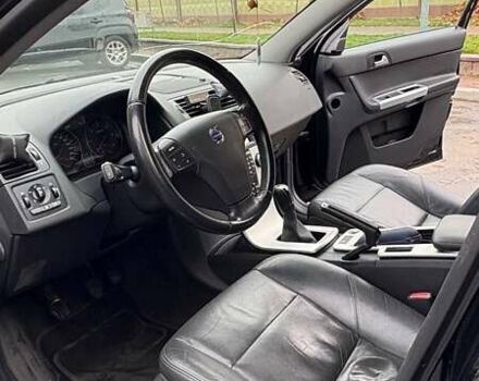 Черный Вольво В50, объемом двигателя 1.6 л и пробегом 320 тыс. км за 7800 $, фото 15 на Automoto.ua