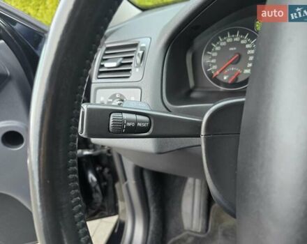 Черный Вольво В50, объемом двигателя 1.6 л и пробегом 192 тыс. км за 8599 $, фото 60 на Automoto.ua