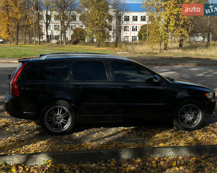 Черный Вольво В50, объемом двигателя 1.6 л и пробегом 255 тыс. км за 9200 $, фото 31 на Automoto.ua