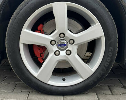 Черный Вольво В50, объемом двигателя 2 л и пробегом 167 тыс. км за 11700 $, фото 69 на Automoto.ua