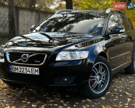 Черный Вольво В50, объемом двигателя 1.6 л и пробегом 255 тыс. км за 9200 $, фото 1 на Automoto.ua