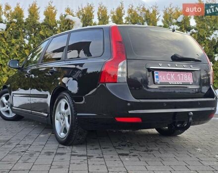 Черный Вольво В50, объемом двигателя 1.6 л и пробегом 192 тыс. км за 8599 $, фото 97 на Automoto.ua