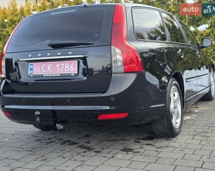 Черный Вольво В50, объемом двигателя 1.6 л и пробегом 192 тыс. км за 8599 $, фото 113 на Automoto.ua