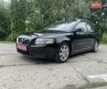 Черный Вольво В50, объемом двигателя 1.6 л и пробегом 231 тыс. км за 9350 $, фото 1 на Automoto.ua