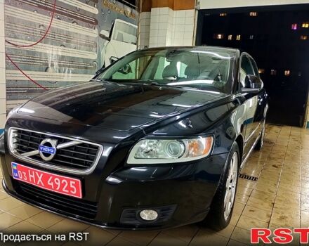Чорний Вольво V50, об'ємом двигуна 1.6 л та пробігом 192 тис. км за 8750 $, фото 1 на Automoto.ua