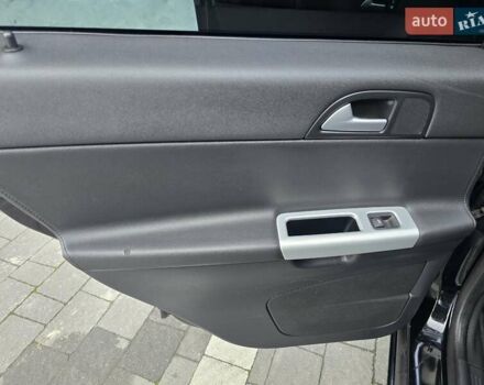 Черный Вольво В50, объемом двигателя 1.6 л и пробегом 192 тыс. км за 8599 $, фото 34 на Automoto.ua