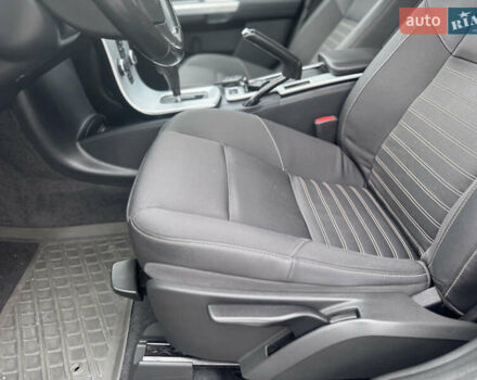 Черный Вольво В50, объемом двигателя 2 л и пробегом 200 тыс. км за 11300 $, фото 20 на Automoto.ua