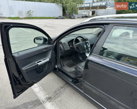 Чорний Вольво V50, об'ємом двигуна 1.56 л та пробігом 299 тис. км за 7950 $, фото 13 на Automoto.ua
