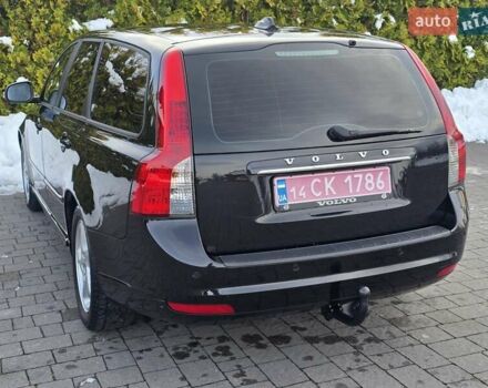 Черный Вольво В50, объемом двигателя 1.6 л и пробегом 192 тыс. км за 8599 $, фото 104 на Automoto.ua