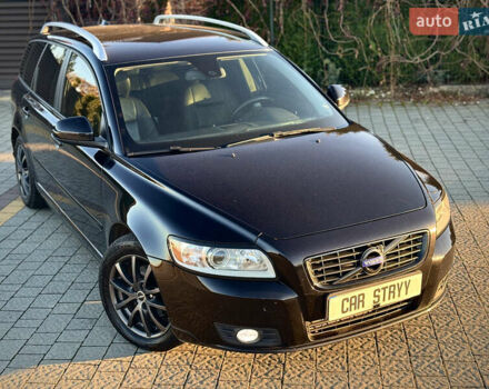 Черный Вольво В50, объемом двигателя 1.6 л и пробегом 259 тыс. км за 7800 $, фото 9 на Automoto.ua