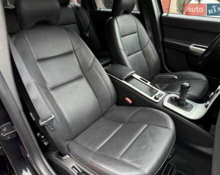 Черный Вольво В50, объемом двигателя 1.6 л и пробегом 244 тыс. км за 8850 $, фото 85 на Automoto.ua