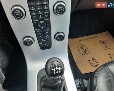 Вольво В50 2012 в Полтаве на Automoto.ua Черный Вольво В50, объемом двигателя 1.6 л и пробегом 210 тыс. км за 8299 $, фото 65 на Automoto.ua