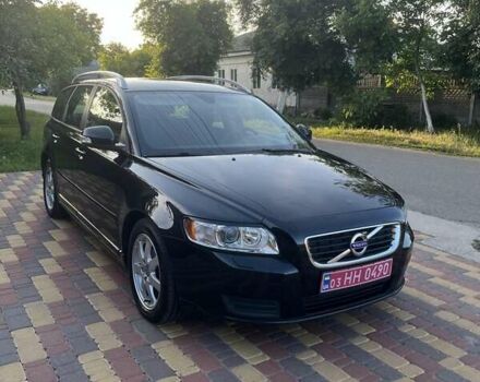 Черный Вольво В50, объемом двигателя 1.6 л и пробегом 234 тыс. км за 8900 $, фото 1 на Automoto.ua