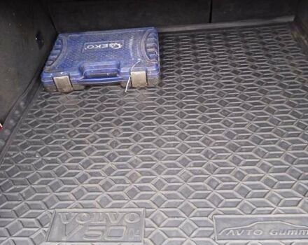 Черный Вольво В50, объемом двигателя 1.56 л и пробегом 248 тыс. км за 8400 $, фото 16 на Automoto.ua