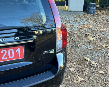 Черный Вольво В50, объемом двигателя 1.6 л и пробегом 228 тыс. км за 8999 $, фото 28 на Automoto.ua