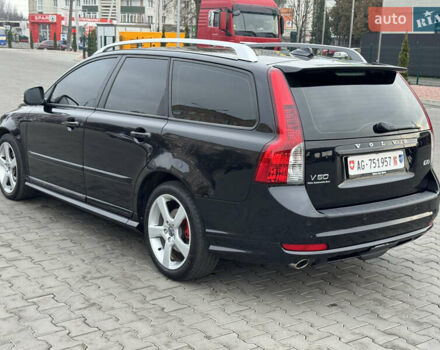Черный Вольво В50, объемом двигателя 2 л и пробегом 167 тыс. км за 11700 $, фото 18 на Automoto.ua
