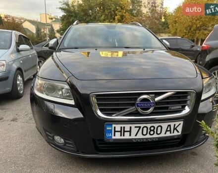 Чорний Вольво V50, об'ємом двигуна 1.56 л та пробігом 276 тис. км за 8750 $, фото 6 на Automoto.ua