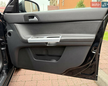 Черный Вольво В50, объемом двигателя 1.6 л и пробегом 244 тыс. км за 8850 $, фото 90 на Automoto.ua