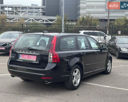 Черный Вольво В50, объемом двигателя 2 л и пробегом 200 тыс. км за 11300 $, фото 5 на Automoto.ua