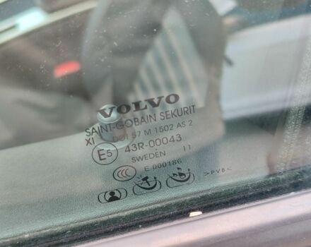 Черный Вольво В50, объемом двигателя 2 л и пробегом 200 тыс. км за 11299 $, фото 4 на Automoto.ua