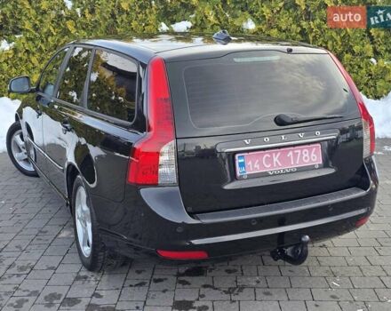 Черный Вольво В50, объемом двигателя 1.6 л и пробегом 192 тыс. км за 8599 $, фото 95 на Automoto.ua