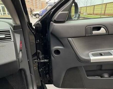 Черный Вольво В50, объемом двигателя 1.6 л и пробегом 320 тыс. км за 7800 $, фото 36 на Automoto.ua