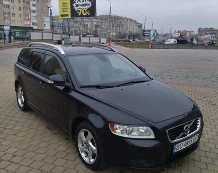 Черный Вольво В50, объемом двигателя 0 л и пробегом 285 тыс. км за 7100 $, фото 1 на Automoto.ua